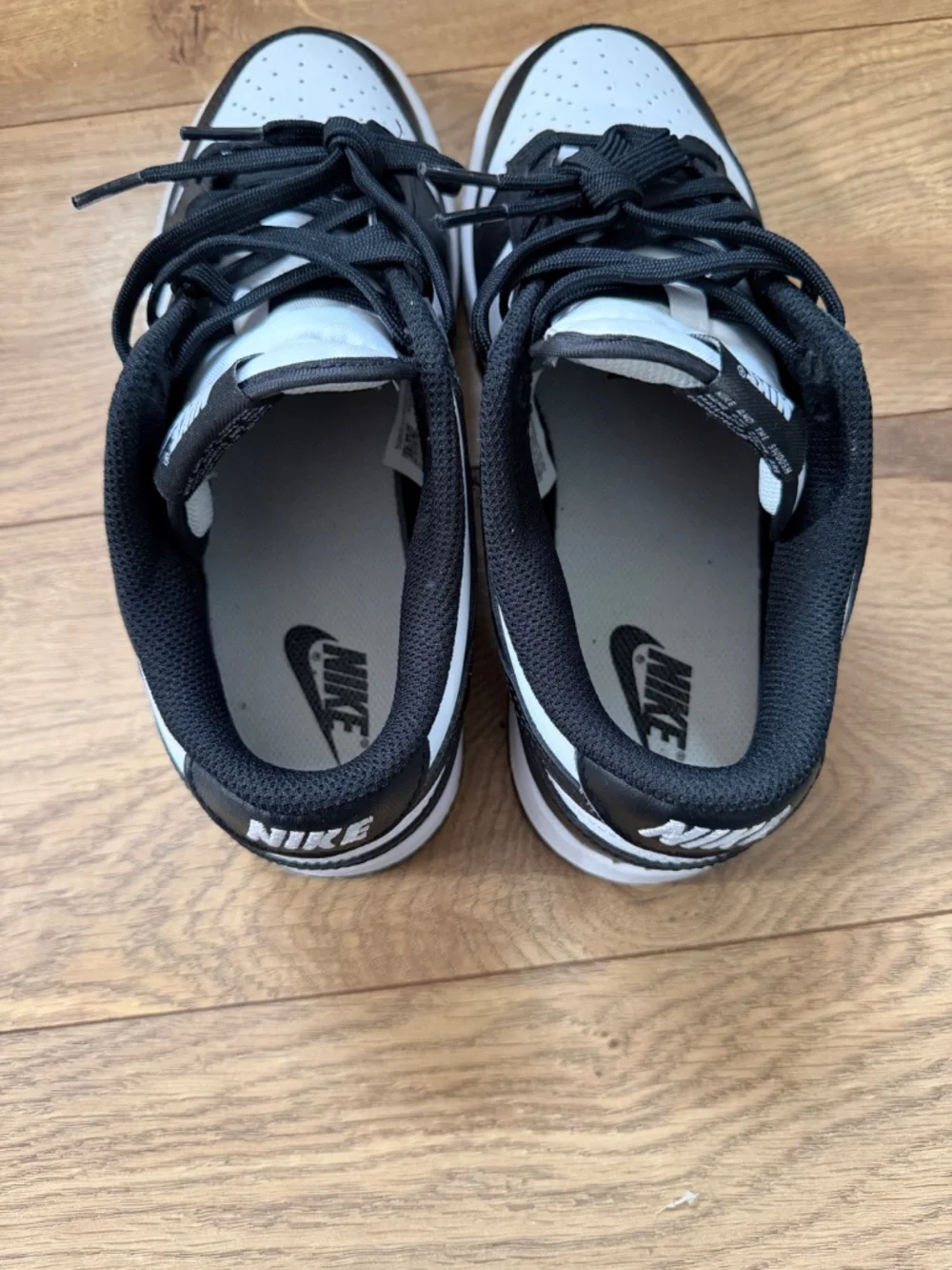 Nike panda dunks - Picture 4 of 5